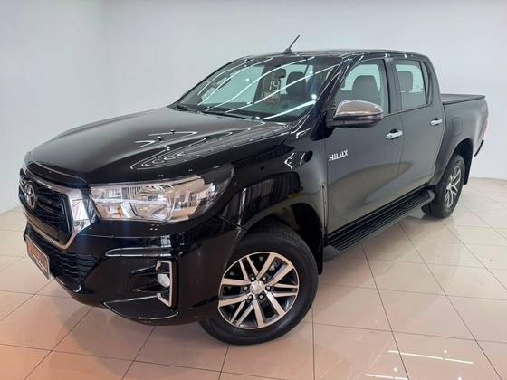 TOYOTA HILUX 2.8 SRV 4X4 CD 16V DIESEL 4P AUTOMÁTICO